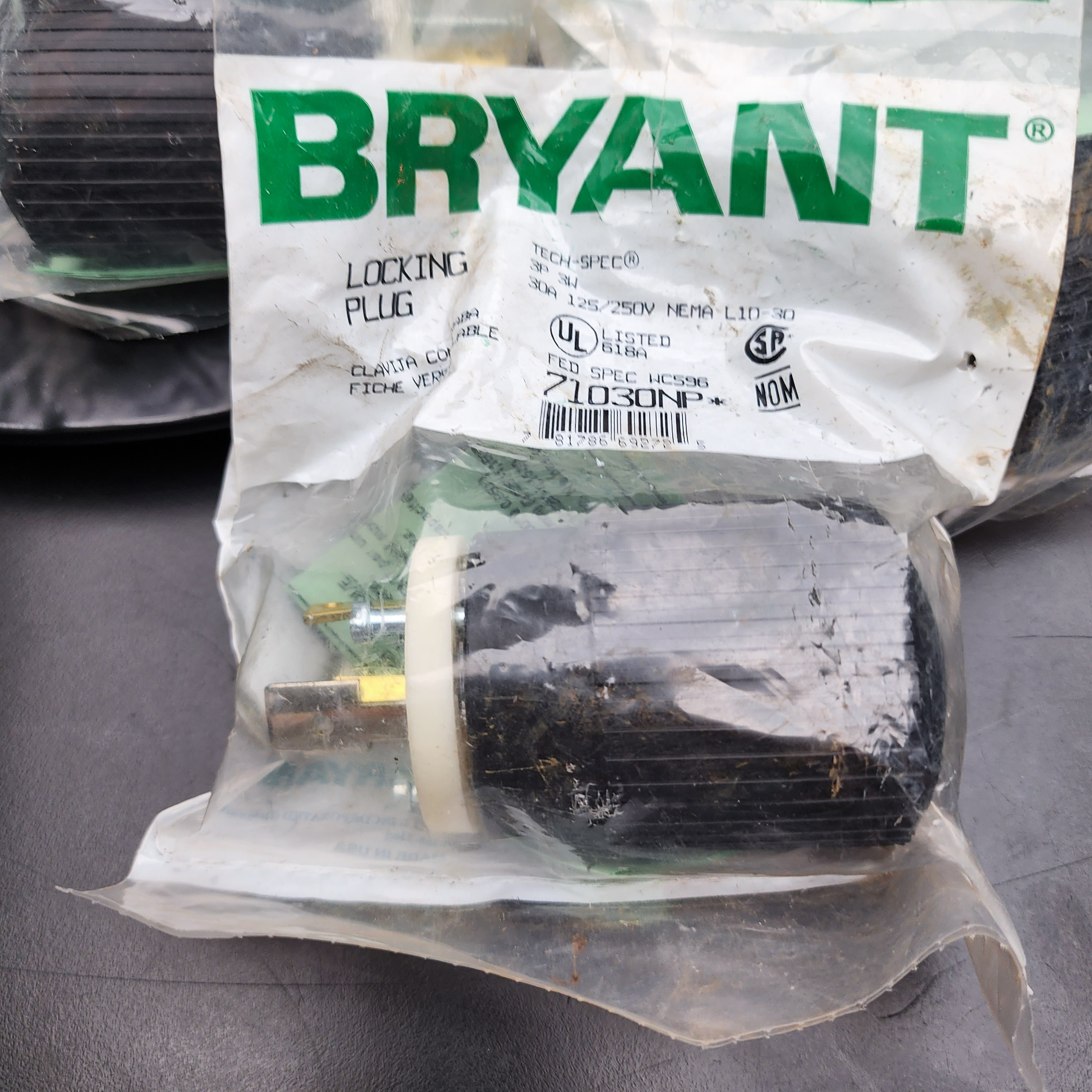 12 Hubbell Bryant Industrial Twist Locking Plug L6-30 30A 250V 🛠️ - Picture 2 of 7