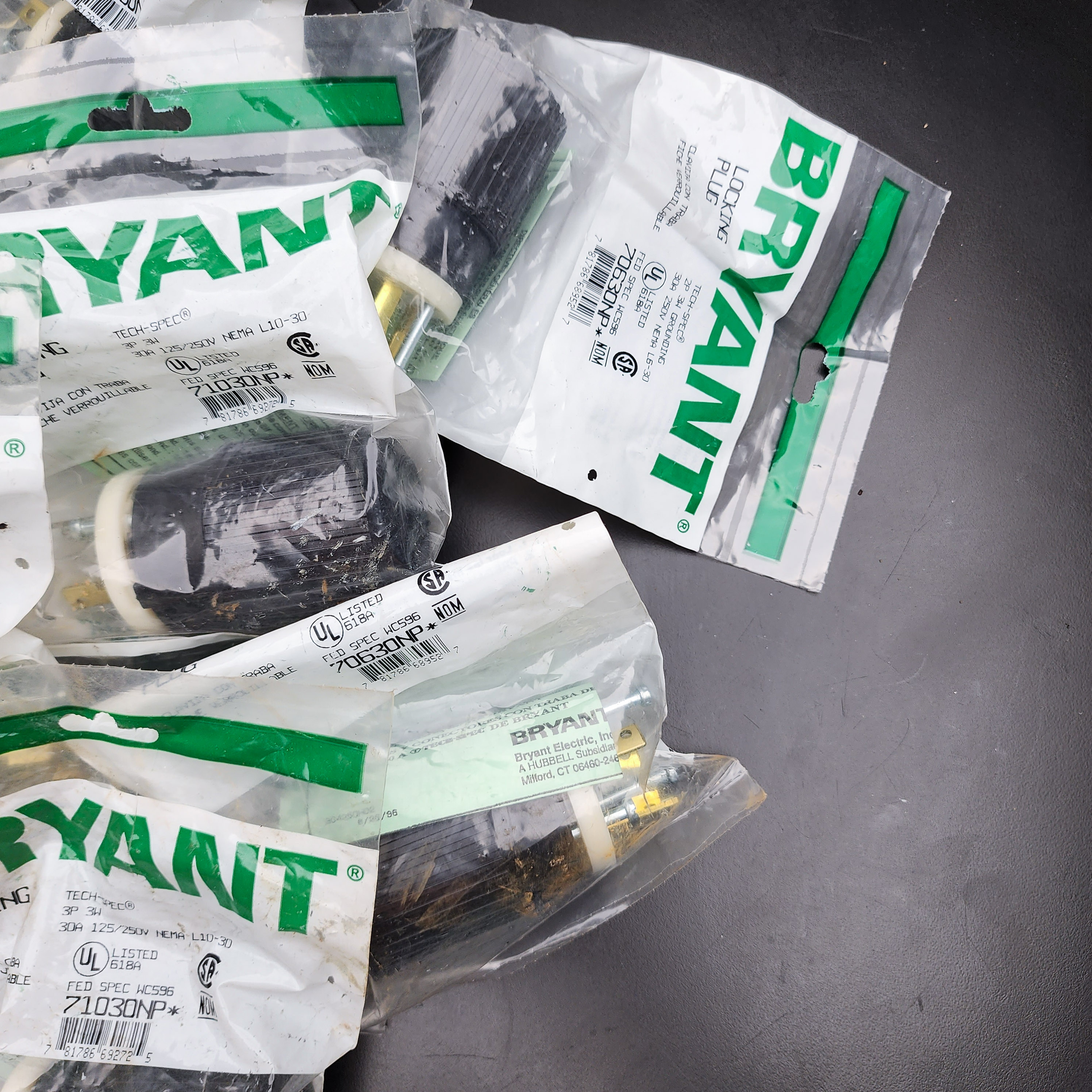 12 Hubbell Bryant Industrial Twist Locking Plug L6-30 30A 250V 🛠️ - Picture 6 of 7