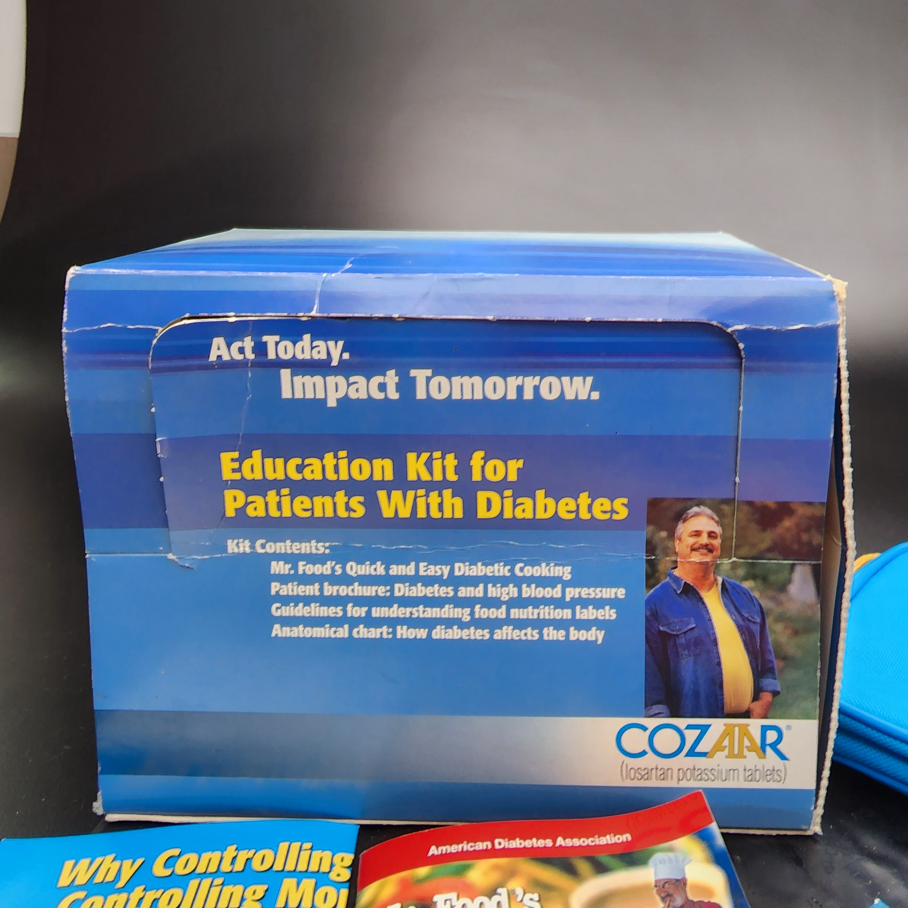 Cozaar Education Kit for Patients with Diabetes Guidelines Vintage Collectible - Picture 6 of 9